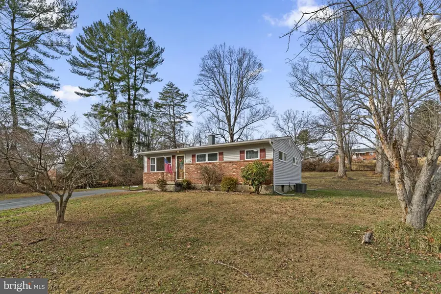 5309 Wendy Rd, Sykesville, MD 21784 - Image #2