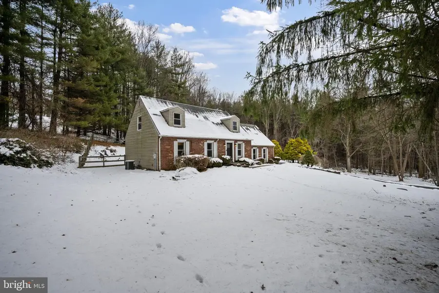 1928 Pine Knob Rd, Sykesville, MD 21784 - Image #2