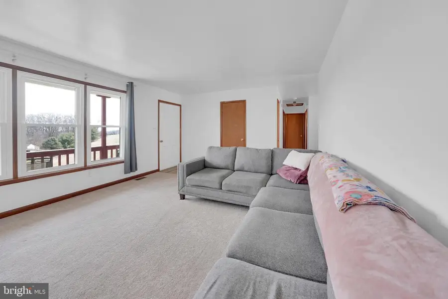 3036 Crown Cir, Manchester, MD 21102 - #2