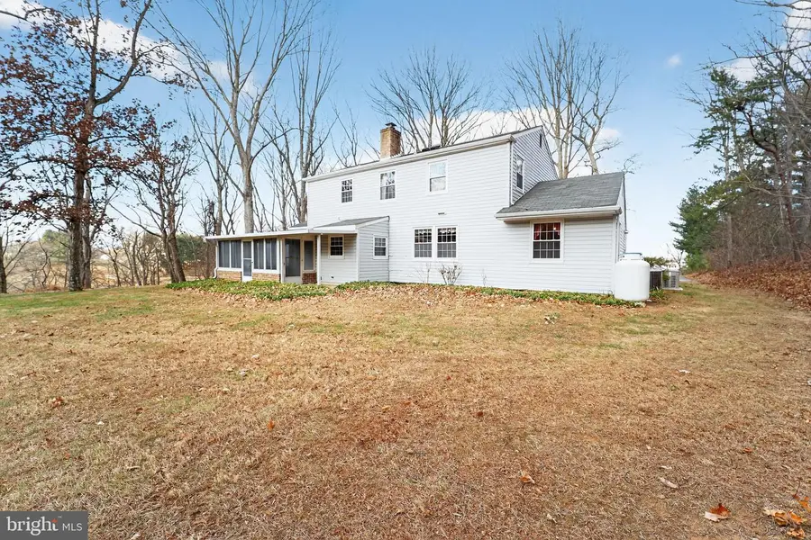 1445 S Pleasant Valley Rd, Westminster, MD 21158 - Image #3