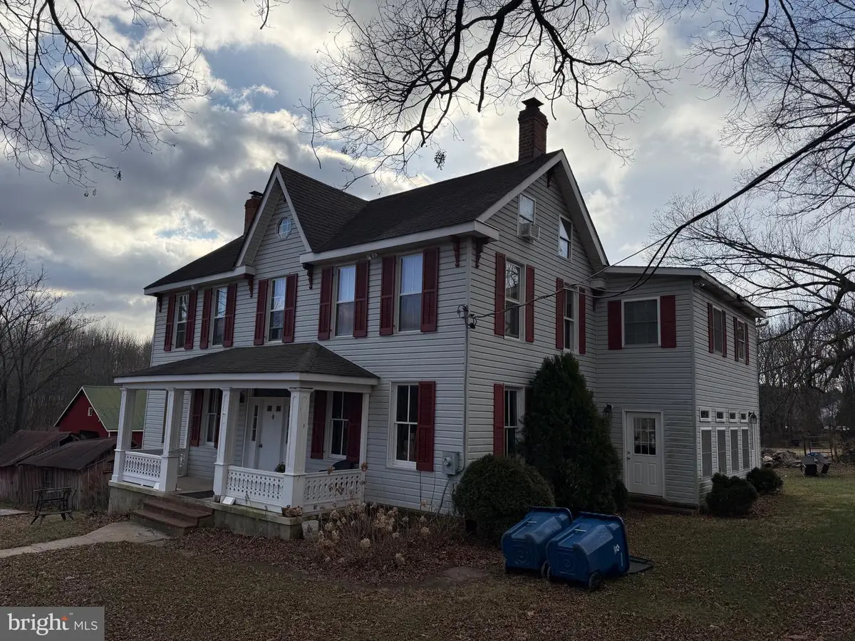 4047 Ridge Rd, Westminster, MD 21157 - Image #1