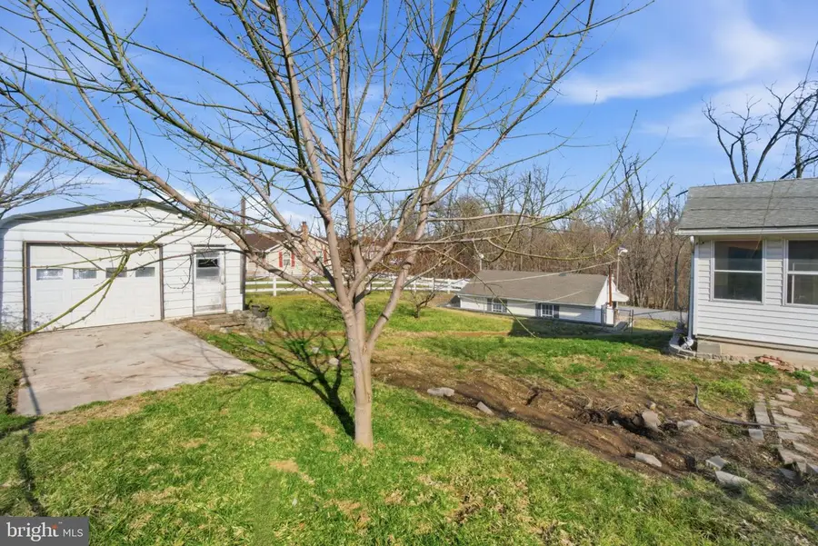 314 E Broadway St, Union Bridge, MD 21791 - #3