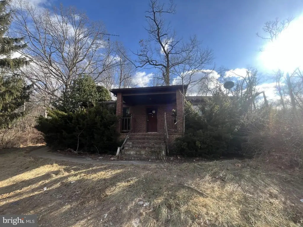 35 Houck Rd, Westminster, MD 21157 - Image #1