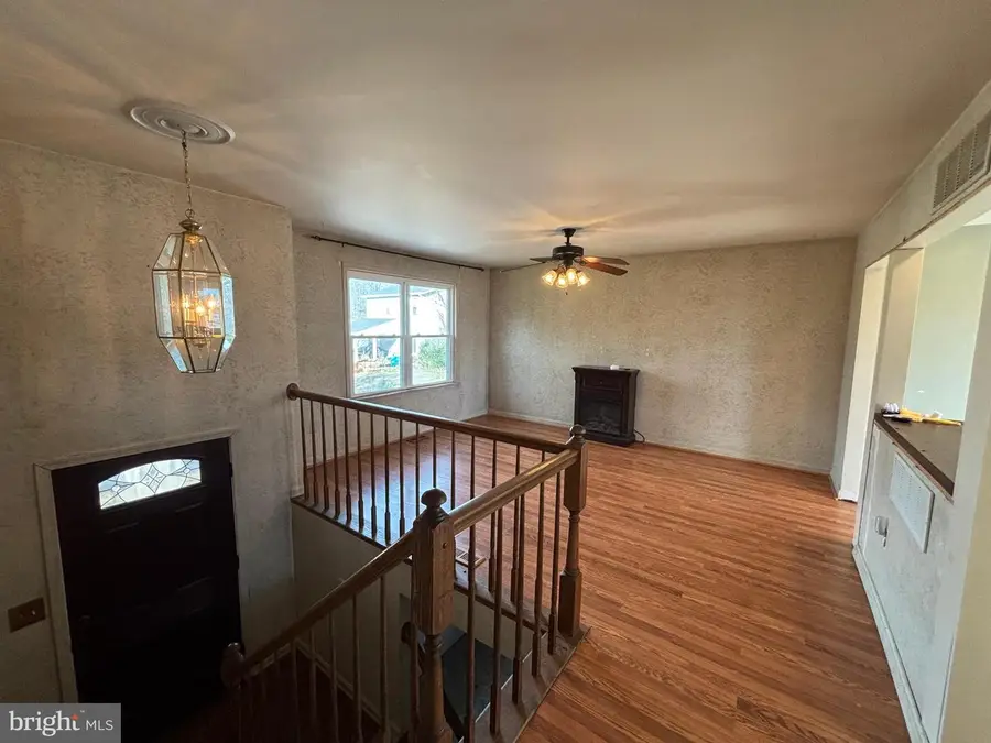 10 Starboard Ct, Taneytown, MD 21787 - Image #3