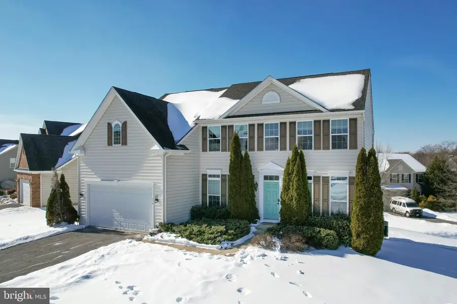 379 Meadow Creek Dr, Westminster, MD 21158 - #2