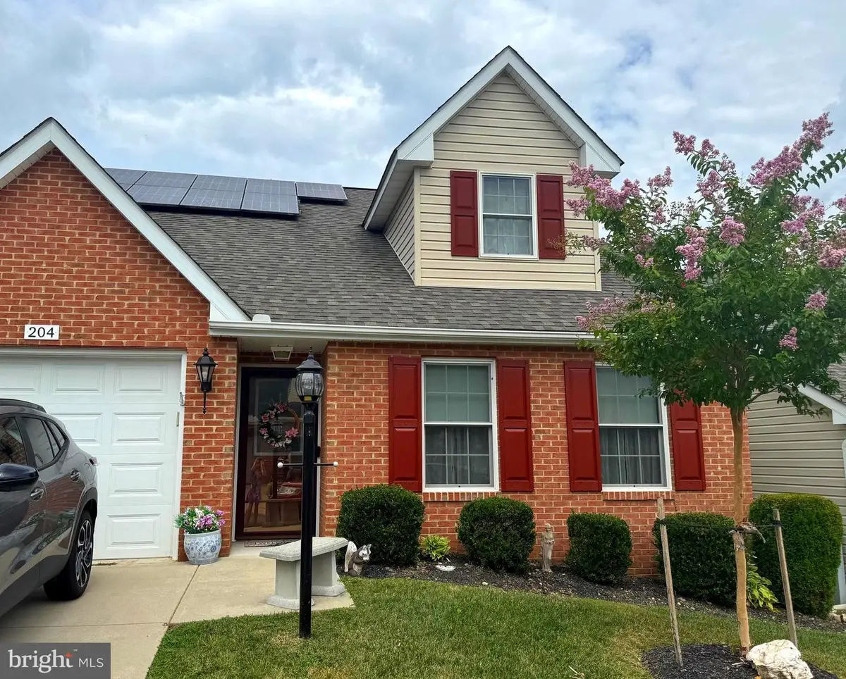 204 Frock Dr #28, Westminster, MD 21157 - Image #1