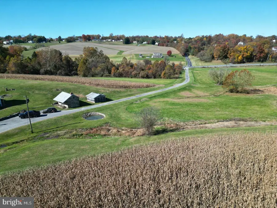 909 Ridge Rd, Westminster, MD 21157 - Image #3