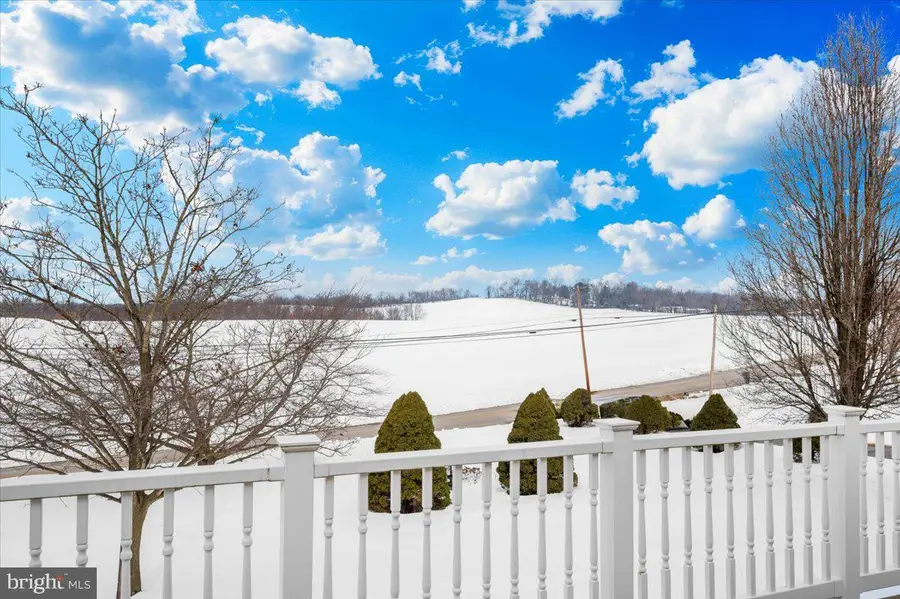 107 S Springdale Ave, New Windsor, MD 21776 - #2