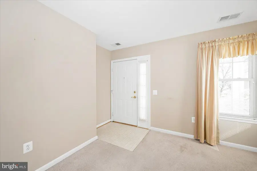 812 Parade Ln, Mount Airy, MD 21771 - #3