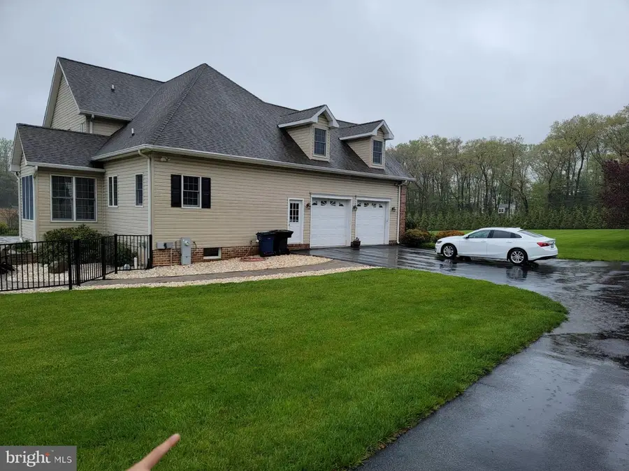 496 Leisters Church Rd, Westminster, MD 21157 - #3