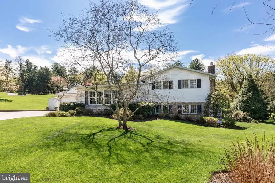 832 Winchester Dr, Westminster, MD 21157 - #3