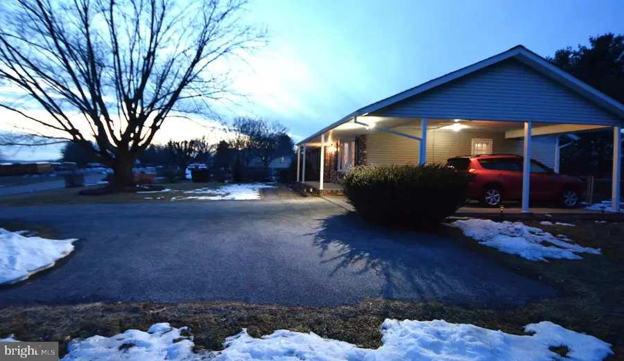 1658 Sams Creek Rd, Westminster, MD 21157 - #3