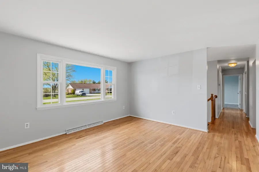 2406 Neudecker Rd, Westminster, MD 21157 - #3