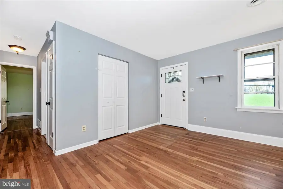 1403 Streaker Rd, Sykesville, MD 21784 - #2