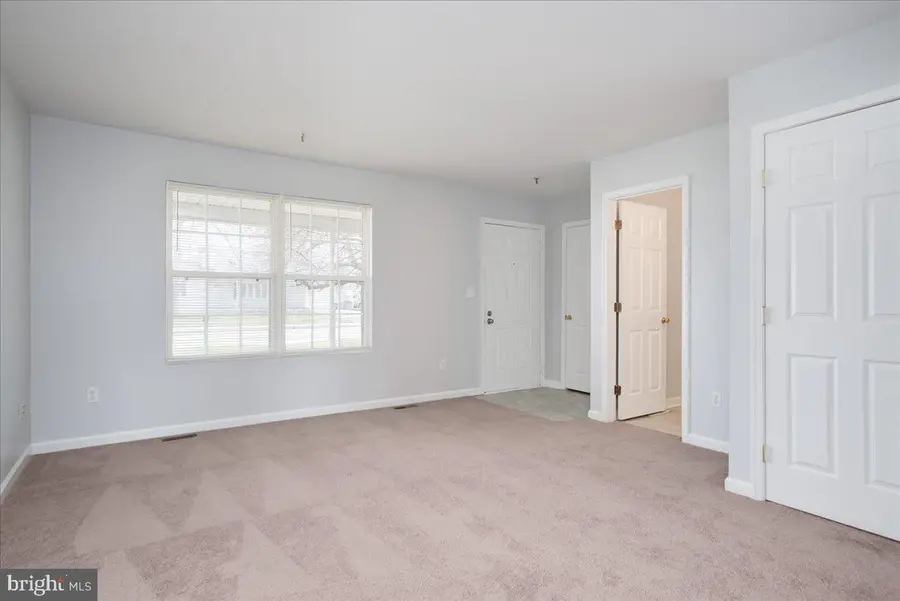 334 E Baltimore St, Taneytown, MD 21787 - #3