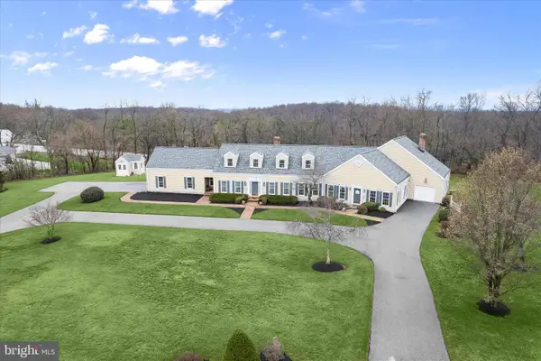 1302 Random Ridge Dr, WESTMINSTER, MD 21157