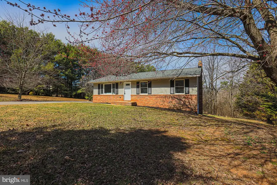 704 Yorkminster Ln, Westminster, MD 21158 - #3