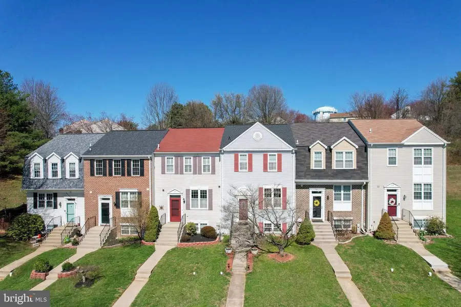 534 Congressional Dr, Westminster, MD 21158 - #2