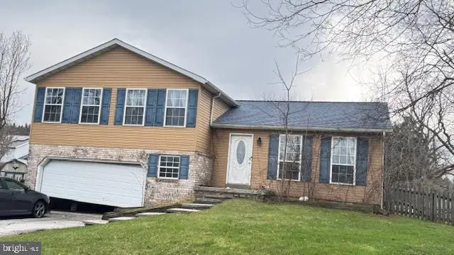 401 Daniel Dr, Westminster, MD 21158 - #1