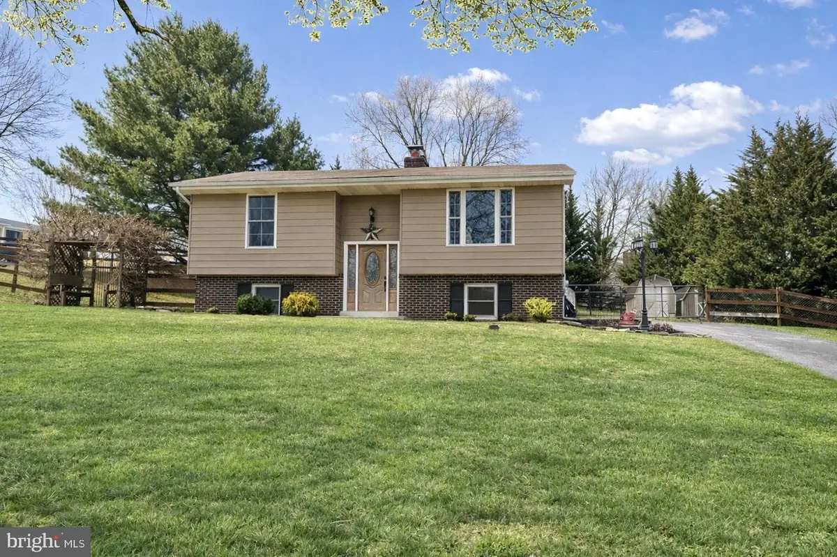 1618 Valley Dr, Westminster, MD 21157 - #1