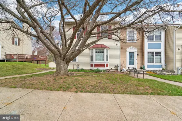861 Century St, HAMPSTEAD, MD 21074