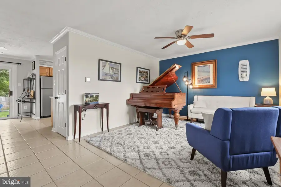 818 Uniontown Rd, Westminster, MD 21158 - #3