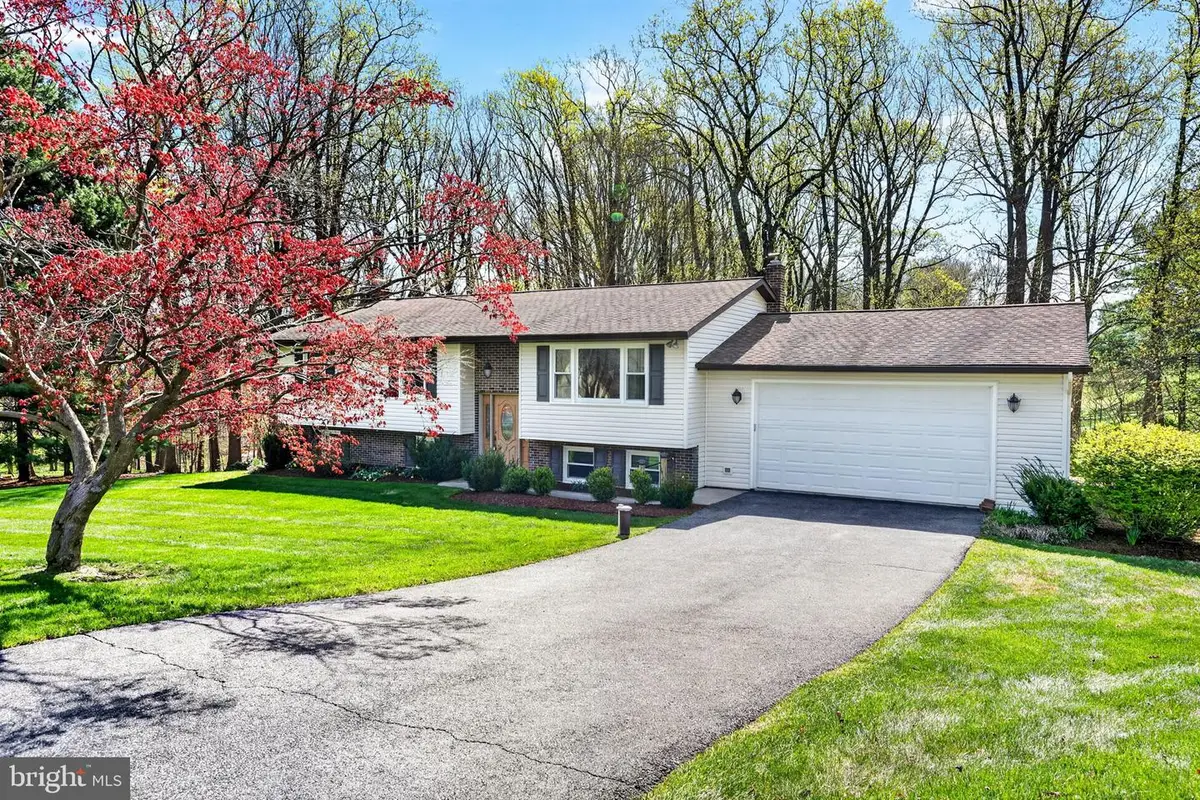 730 Rainbow Ct, Westminster, MD 21157 - #1