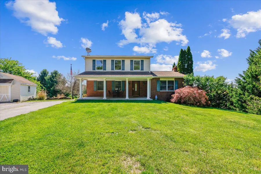 6648 Wind Ridge Rd, Mount Airy, MD 21771 - #2