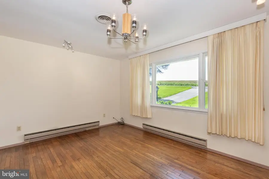 4300 Maple Grove Rd, Hampstead, MD 21074 - #3