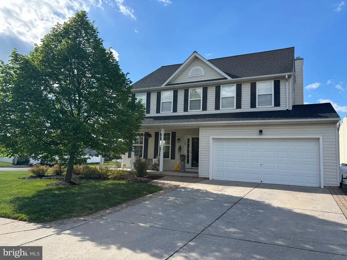 308 Colbert St, Taneytown, MD 21787 - #1