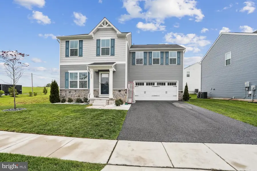 502 Crimson Ave, Taneytown, MD 21787 - #2
