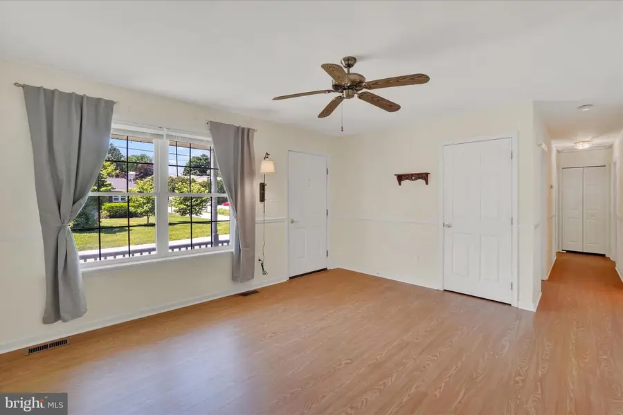 3043 Wertz Ave, Manchester, MD 21102 - #2