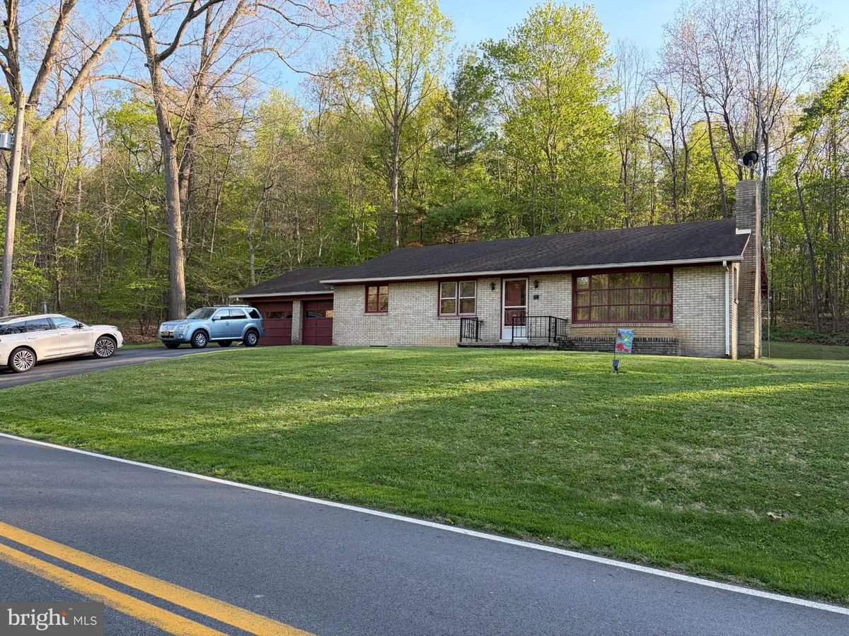 5258 Grand Valley Rd, Westminster, MD 21158 - #1