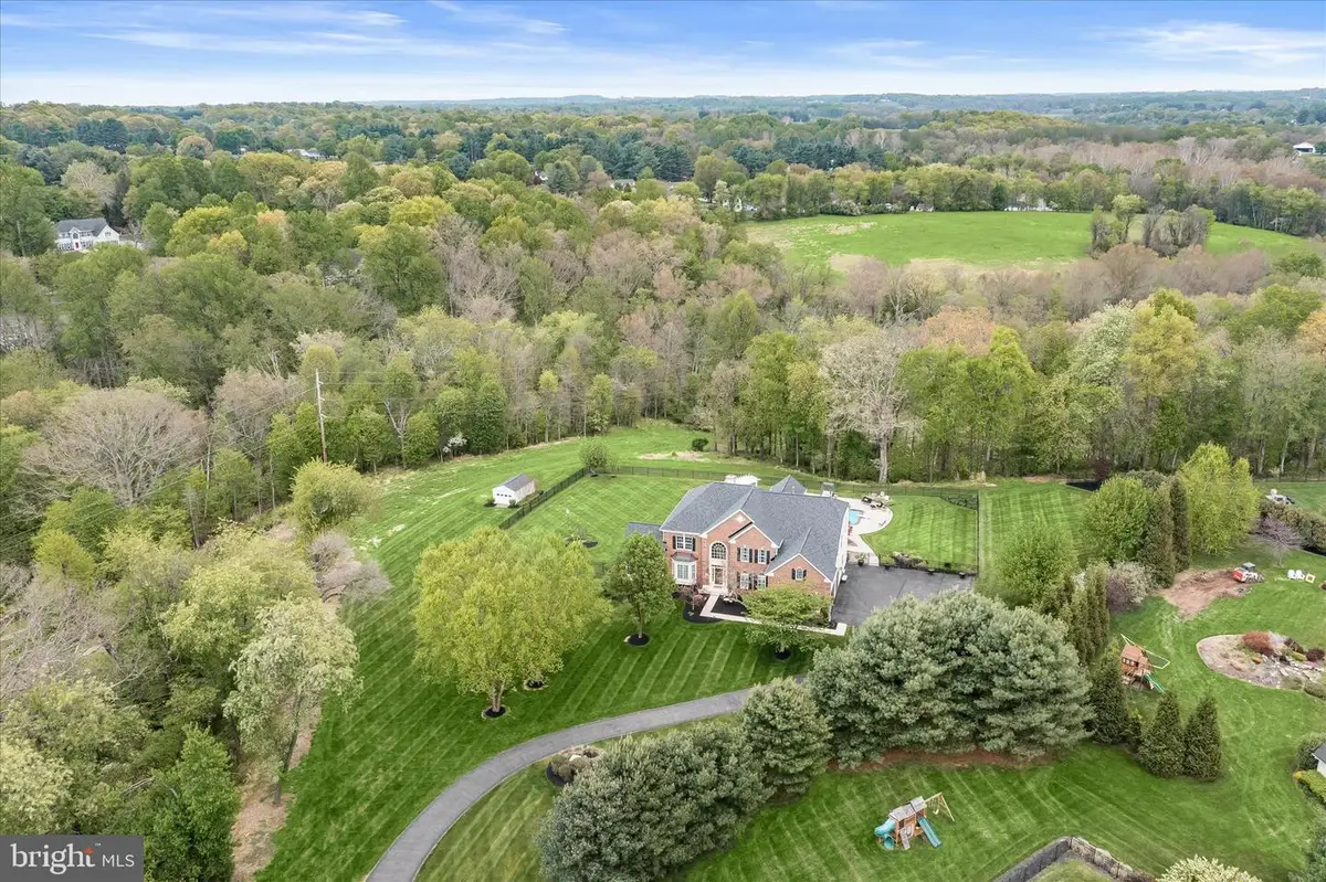 600 Corsair Ct, Sykesville, MD 21784 - #1