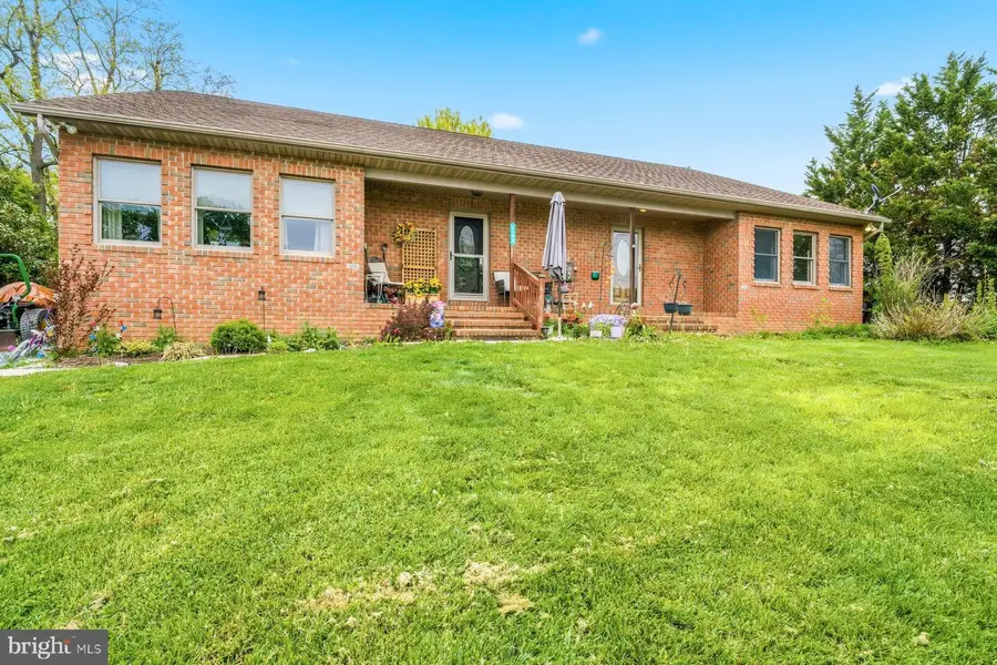 3706 Singer St, Hampstead, MD 21074 - #2