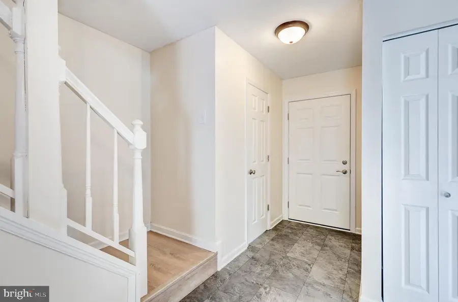 514 South Hills Ct, Westminster, MD 21158 - #2