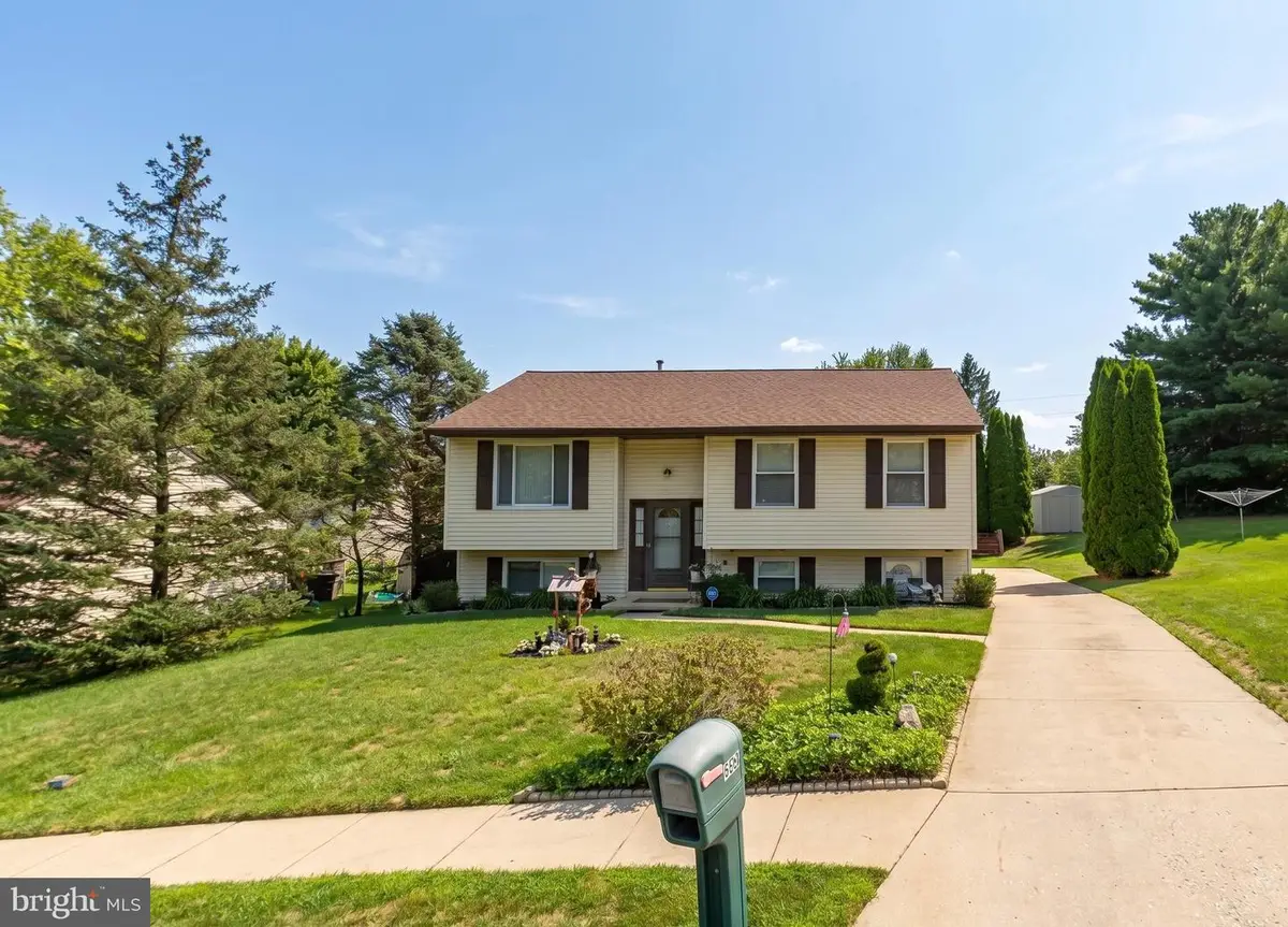 930 Wampler Ln, Westminster, MD 21158 - #1