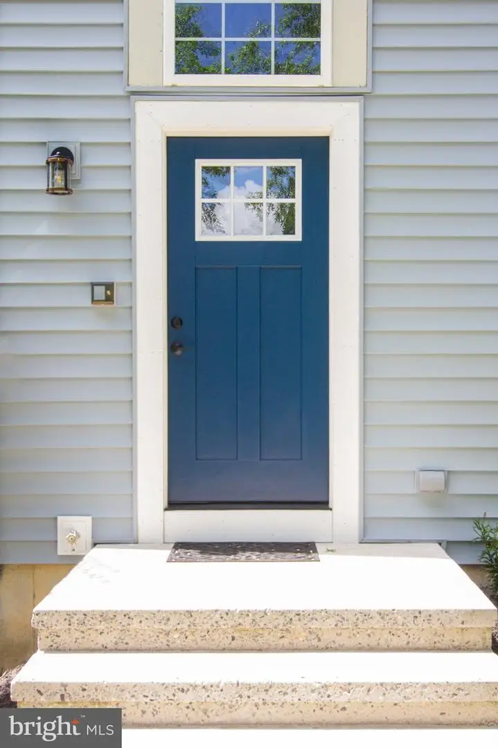 647 Windsor Dr, Westminster, MD 21158 - #2