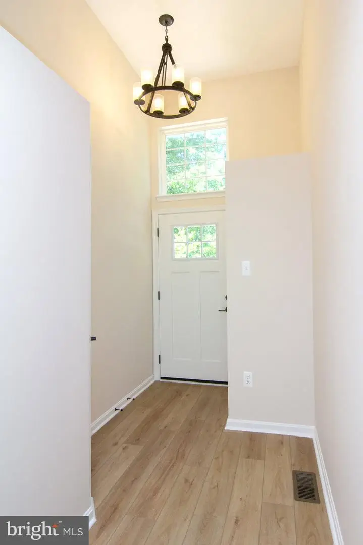 647 Windsor Dr, Westminster, MD 21158 - #3