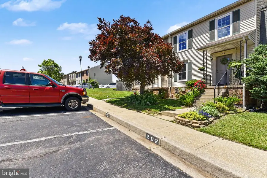 202 Gallatin Ct, Westminster, MD 21157 - #2