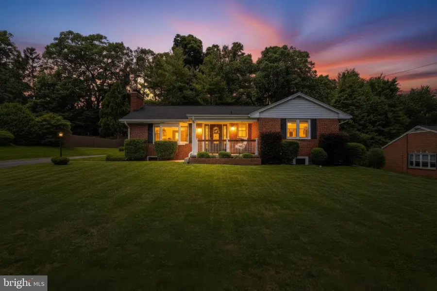 1644 Saint Paul St, Hampstead, MD 21074 - #2
