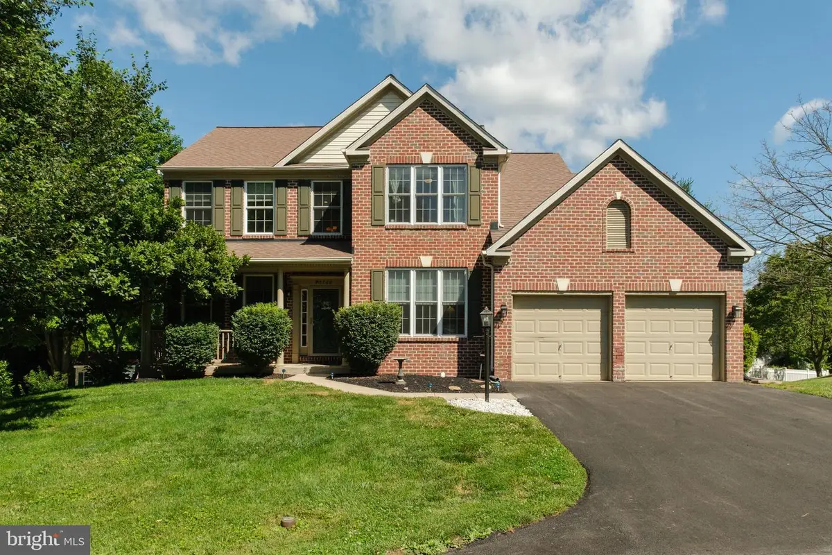 5766 Oyster Bay Dr, Eldersburg, MD 21784 - #1