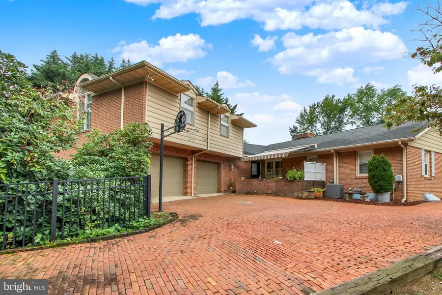 315 Mary Ave, Westminster, MD 21157 - #2