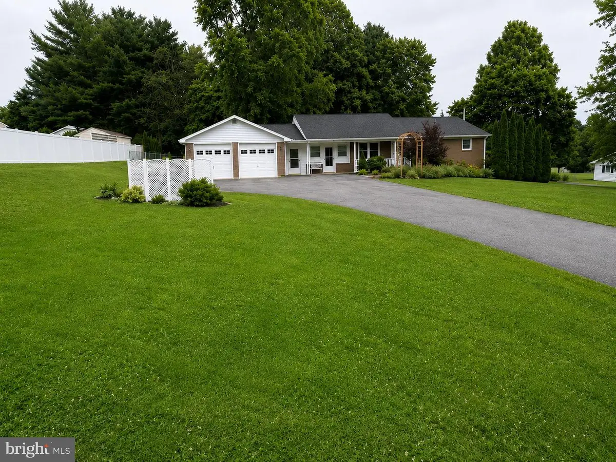 2515 Bird View Rd, Westminster, MD 21157 - #1