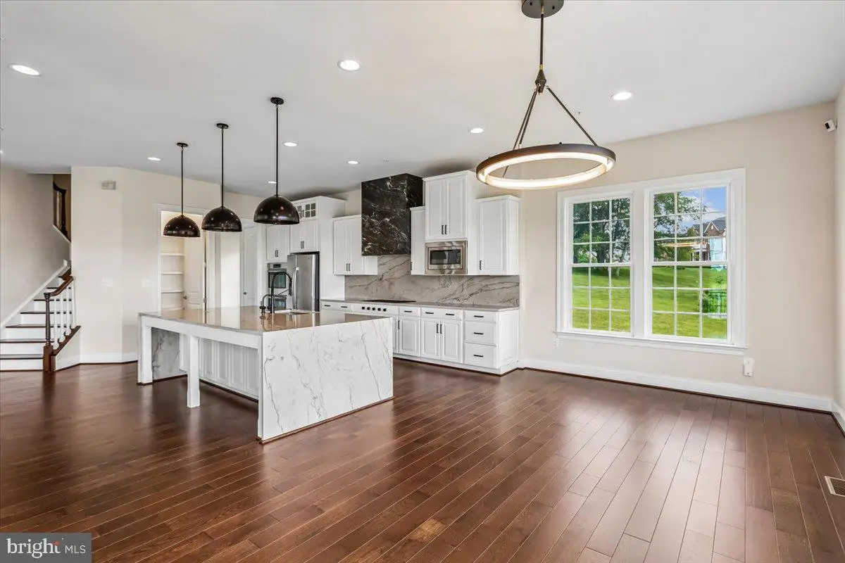 555 Parkland Rd, Eldersburg, MD 21784 - #1