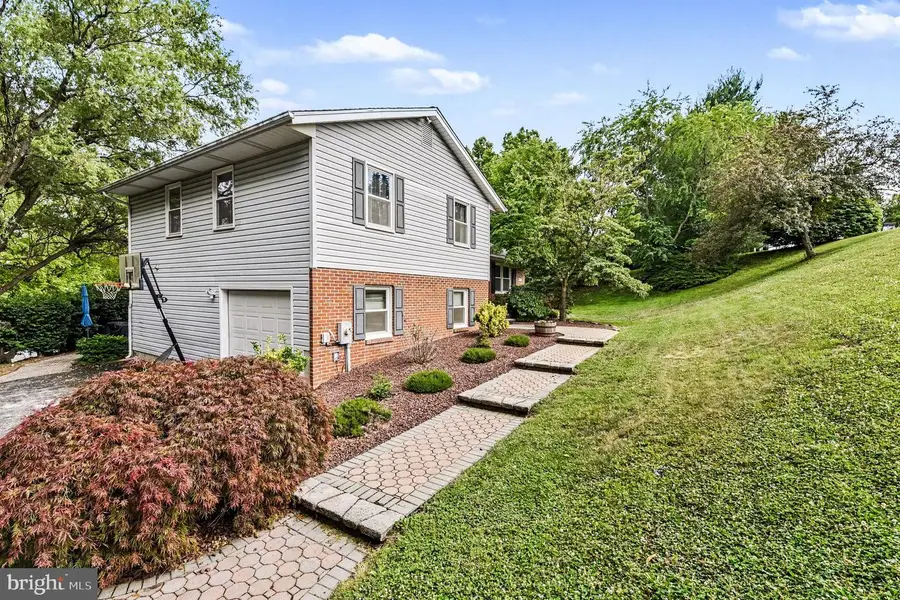 2911 Southwestern Ave, Manchester, MD 21102 - #3