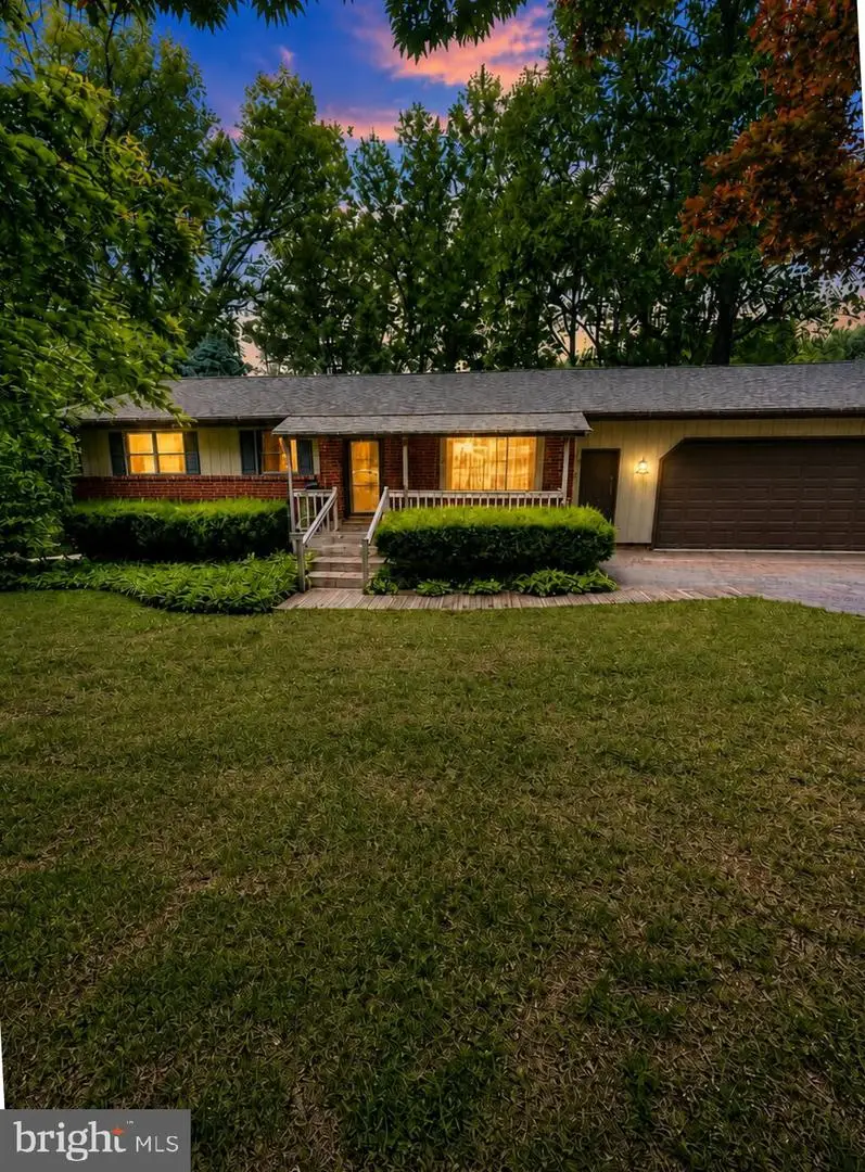 3702 Diane Ave, Hampstead, MD 21074 - #1