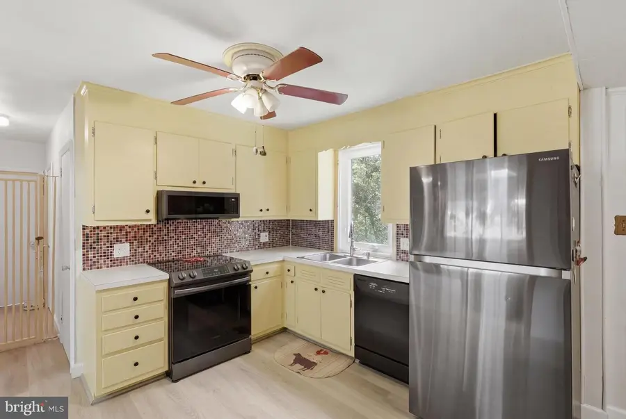 106 E Deep Run Rd, Westminster, MD 21158 - #3