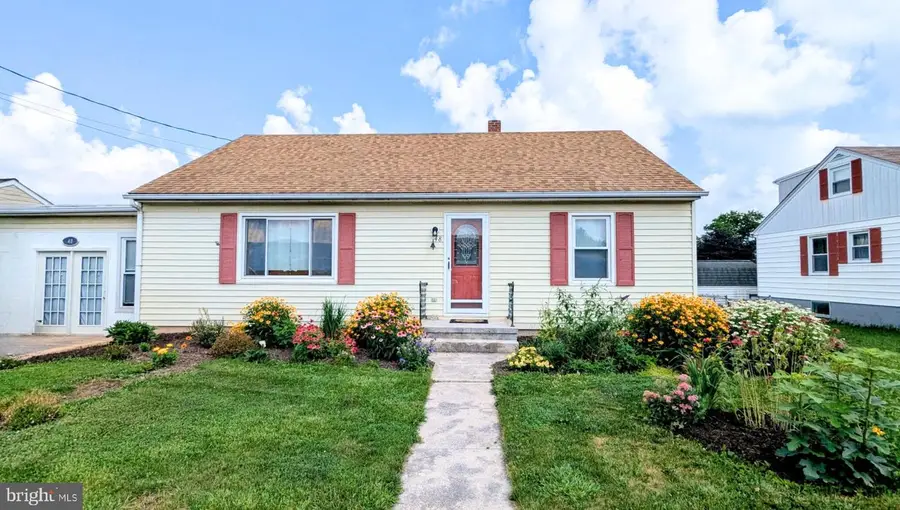 48 Fairground Ave, Taneytown, MD 21787 - #2
