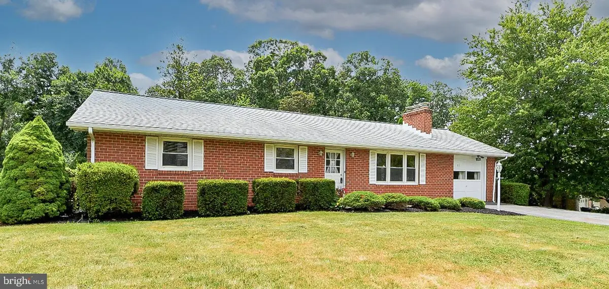 313 Wayne Ave, Westminster, MD 21157 - #1